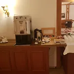 Am Asenberg 3*