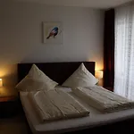 Am Asenberg 3*
