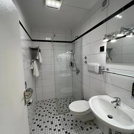 哈菲兹酒店 酒店 巴特萨尔茨乌夫伦