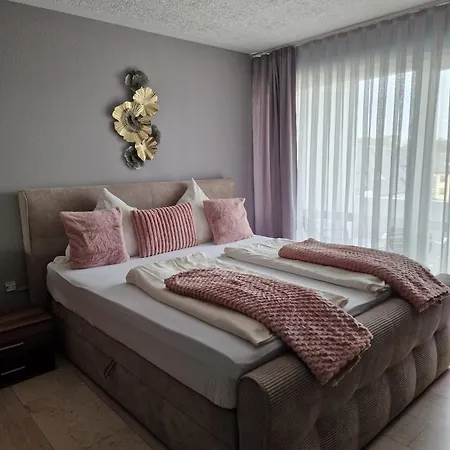 Hafez Hotel 2*