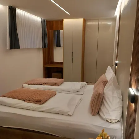 Hotel Hafez