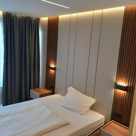 哈菲兹酒店 巴特萨尔茨乌夫伦