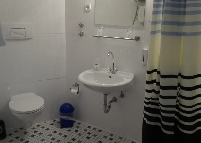 فندق Hafez فندق 2*