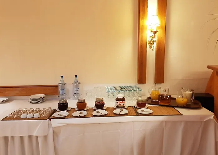 فندق فندق Hafez 2*