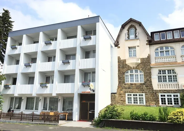 Am Asenberg Hotel 2*